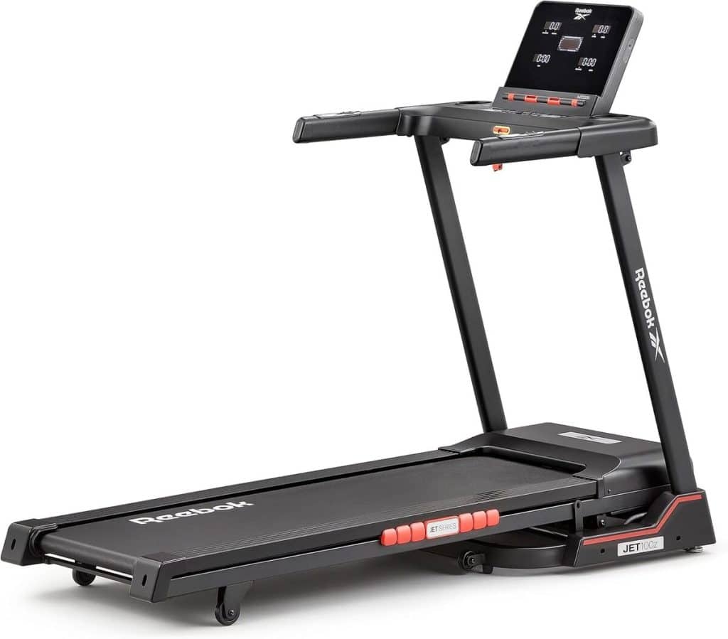 Test du tapis de course Reebok Jet 100 : kinomap, zwift et 24 programmes