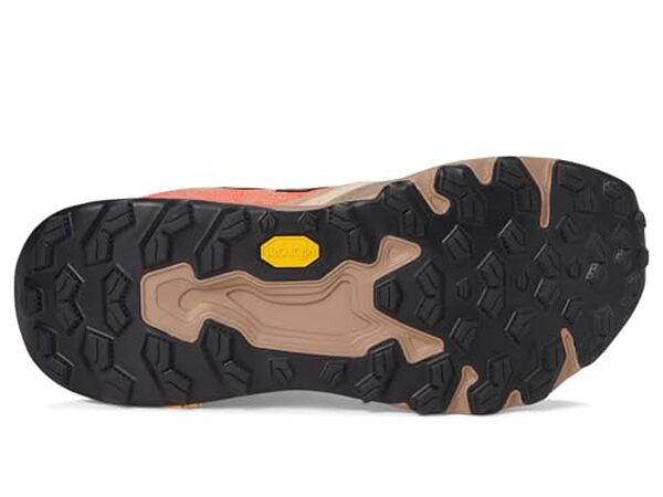 Découvrez notre avis détaillé sur les chaussures de course New Balance Fresh Foam X Hierro V9 : performance, confort et innovations au rendez-vous