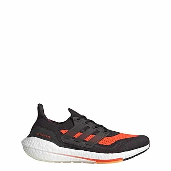 Découvrez notre essai des Adidas Ultraboost 21. Alliez performance et style sur les sentiers grâce à ces chaussures révolutionnaires.