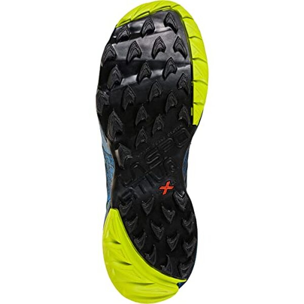 Explorez notre test complet des chaussures de trail La Sportiva Akasha II : confort, durabilité et performance testés sur les terrains les plus exigeants.