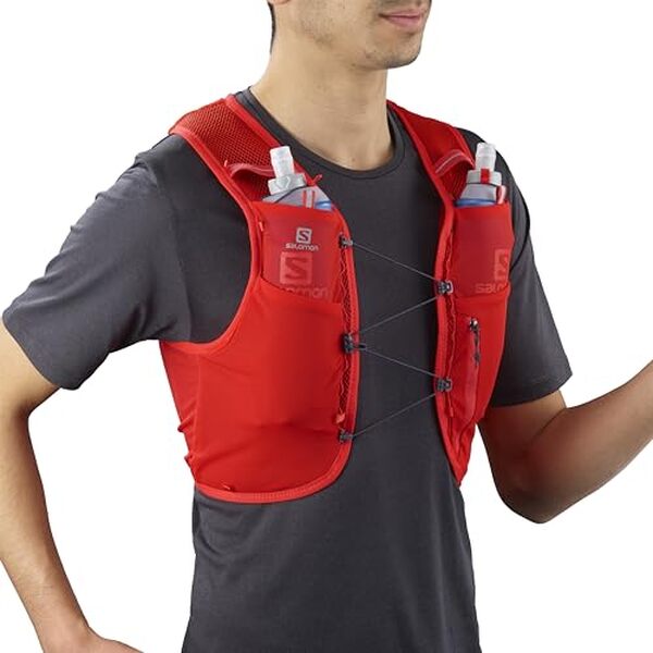Découvrez notre test détaillé du gilet de trail Salomon ADV Hydra Vest 4 : confort, hydratation et performance pour vos trails en montagne. 