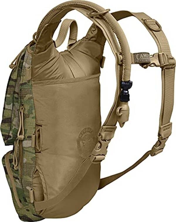 Découvrez notre test du sac d'hydratation camelBak : polyvalent, coloré et pratique pour vos activités sportives et randonnées quotidiennes.