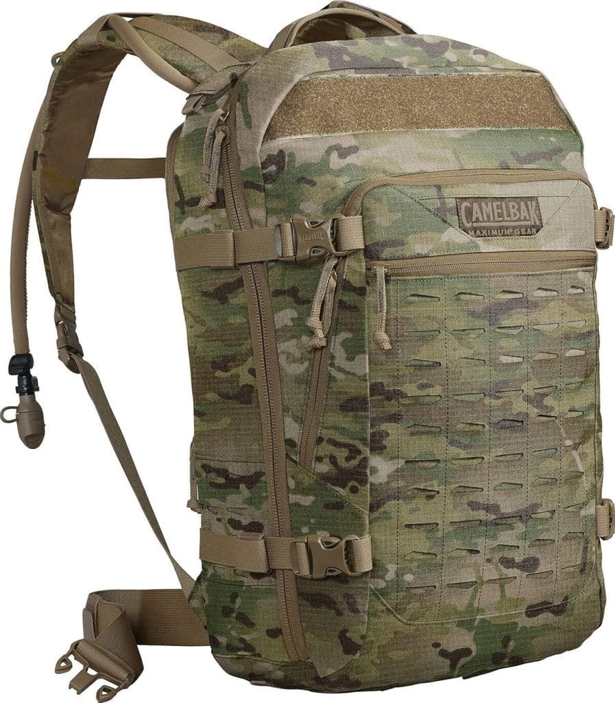 Test du Camelbak Motherlode 43 L : sac d'hydratation avec poche à eau Crux Mil Spec de 3 L