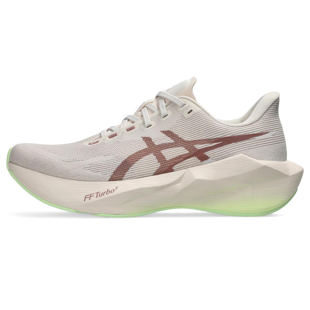 Test des chaussures de running Asics Novablast 6 chez Decathlon